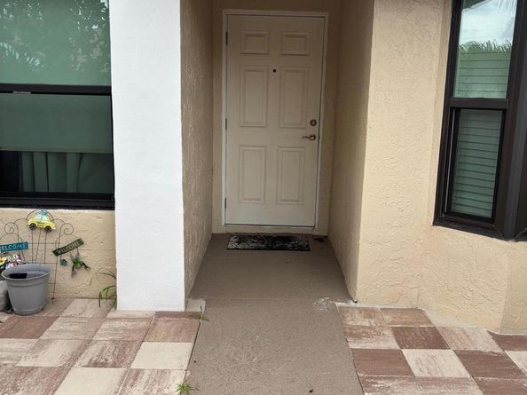 8169 Waterline Drive, Boynton Beach FL 33472