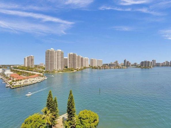 301 174th St 1401, Sunny Isles Beach FL 33160