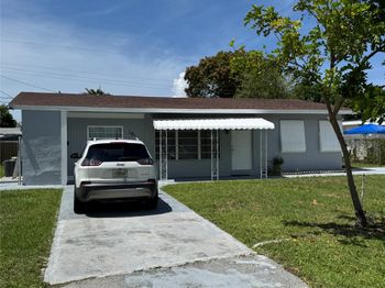 1611 NE 32 Street
