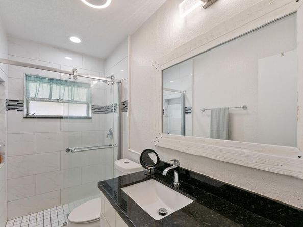 4184 NW 52nd Avenue, Lauderdale Lakes FL 33319