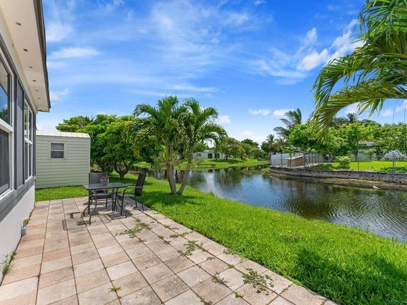 4184 NW 52nd Avenue, Lauderdale Lakes FL 33319