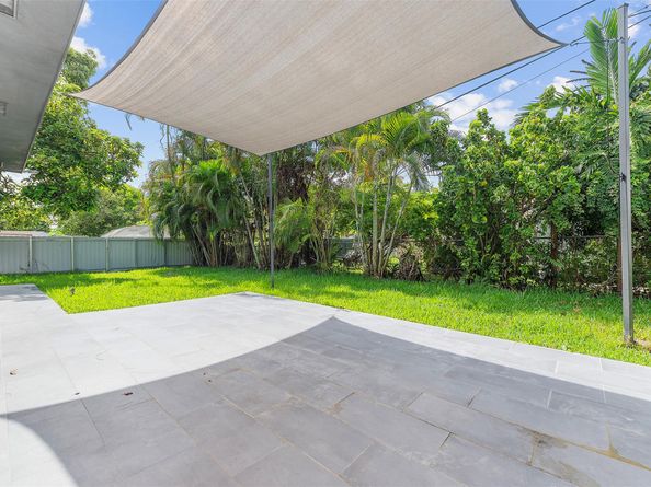 4366 SW 6th St, Coral Gables FL 33134