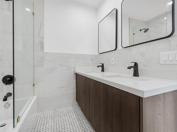 4366 SW 6th St, Coral Gables FL 33134