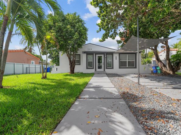 4366 SW 6th St, Coral Gables FL 33134