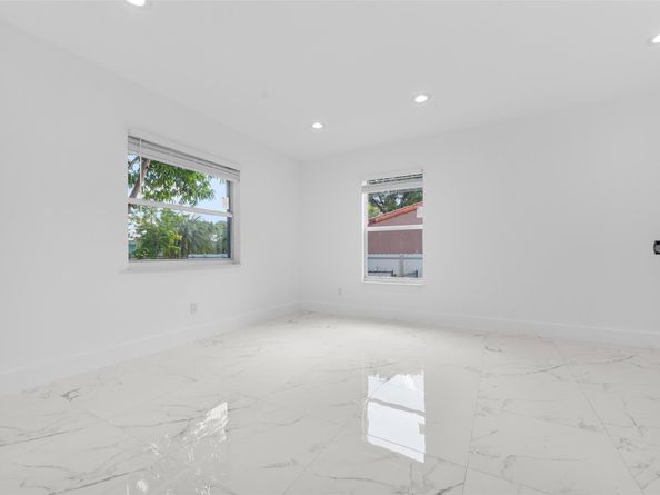 4366 SW 6th St, Coral Gables FL 33134