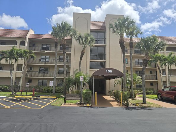 150 Lake Nancy Lane 222, West Palm Beach FL 33411