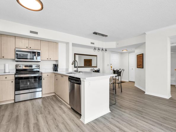 1801 N Flagler Drive 622, West Palm Beach FL 33407
