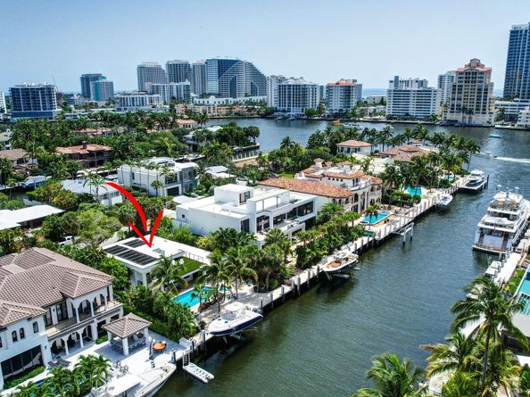 2632 Sea Island Dr, Fort Lauderdale FL 33301