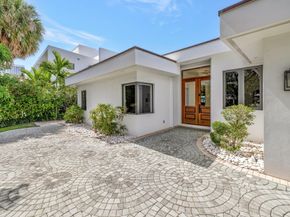 2632 Sea Island Dr, Fort Lauderdale FL 33301