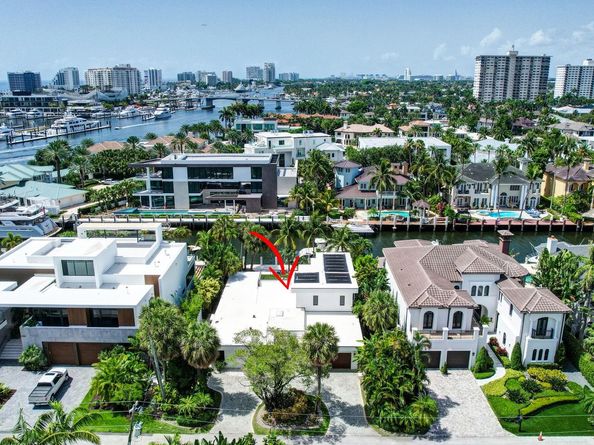 2632 Sea Island Dr, Fort Lauderdale FL 33301