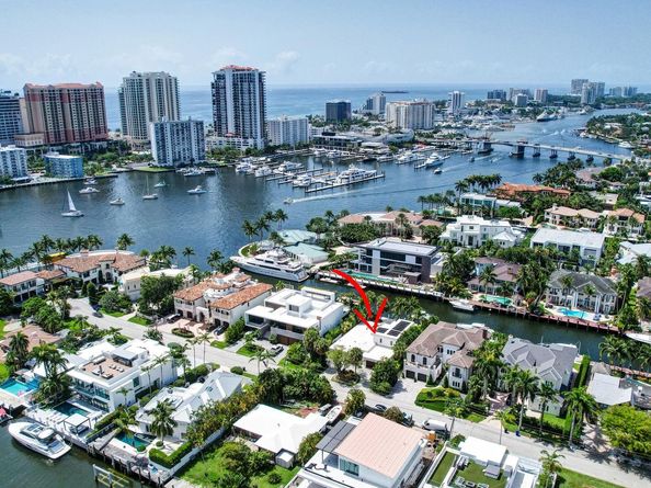 2632 Sea Island Dr, Fort Lauderdale FL 33301