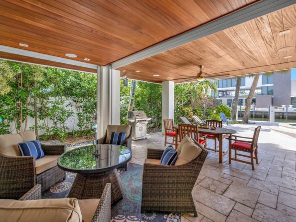2632 Sea Island Dr, Fort Lauderdale FL 33301