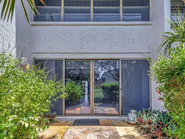 4731 NW 2nd Avenue 406, Boca Raton FL 33431