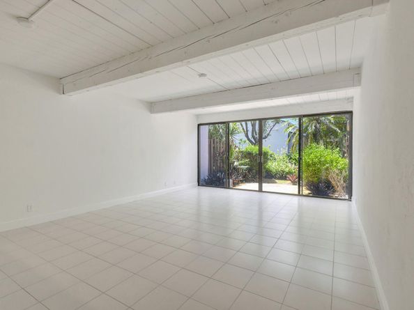 4731 NW 2nd Avenue 406, Boca Raton FL 33431
