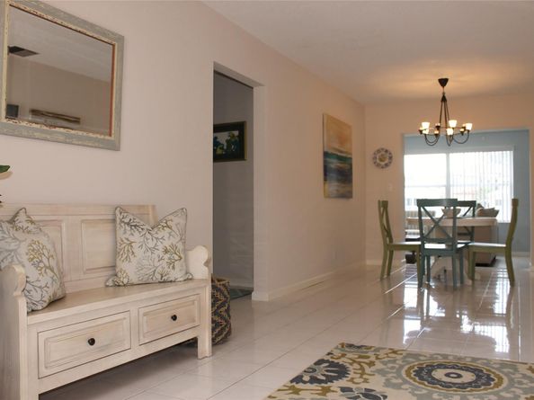 2700 NE 57th St, Fort Lauderdale FL 33308