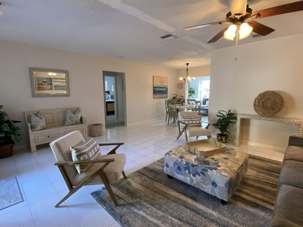 2700 NE 57th St, Fort Lauderdale FL 33308