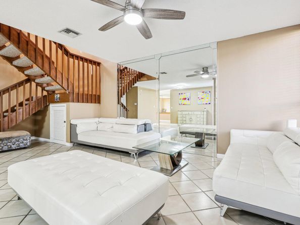 5748 Fox Hollow Drive D, Boca Raton FL 33486