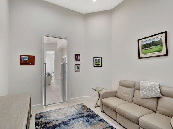 112 Dalena Way, Palm Beach Gardens FL 33418