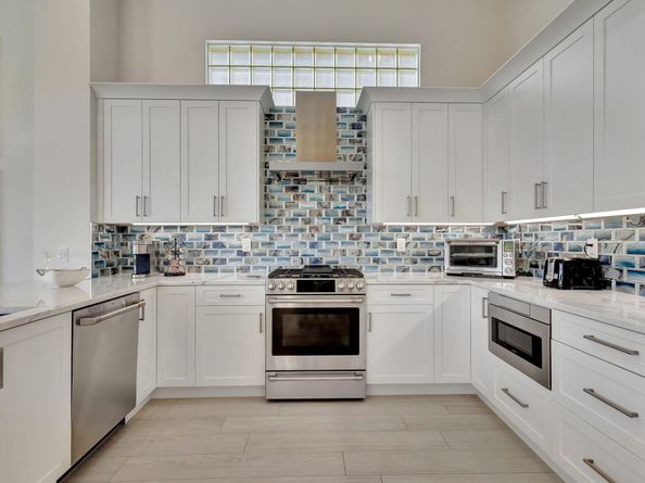 112 Dalena Way, Palm Beach Gardens FL 33418