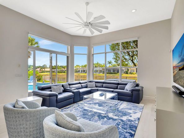 112 Dalena Way, Palm Beach Gardens FL 33418