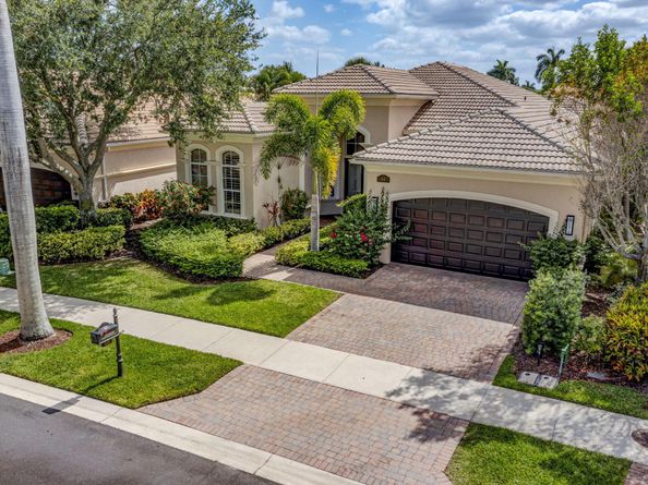 112 Dalena Way, Palm Beach Gardens FL 33418