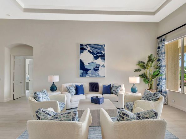 112 Dalena Way, Palm Beach Gardens FL 33418