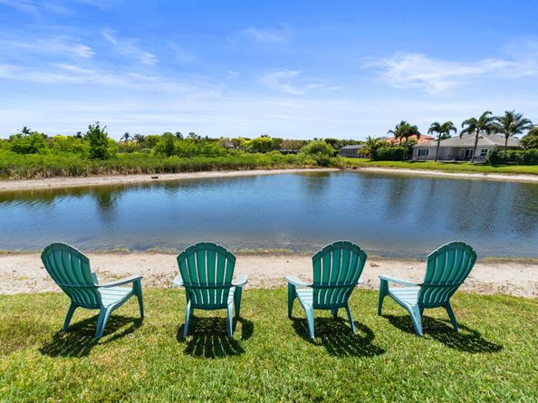 2376 Merriweather Way, Wellington FL 33414