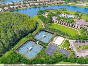 2376 Merriweather Way, Wellington FL 33414