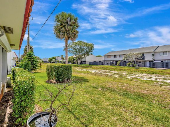 5800 Fernley Drive W 45, West Palm Beach FL 33415