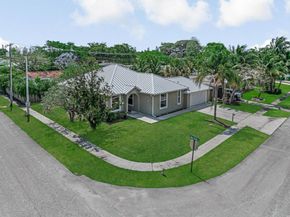 1501 Lee Court, Lake Worth FL 33461
