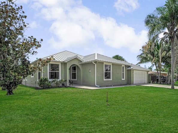1501 Lee Court, Lake Worth FL 33461