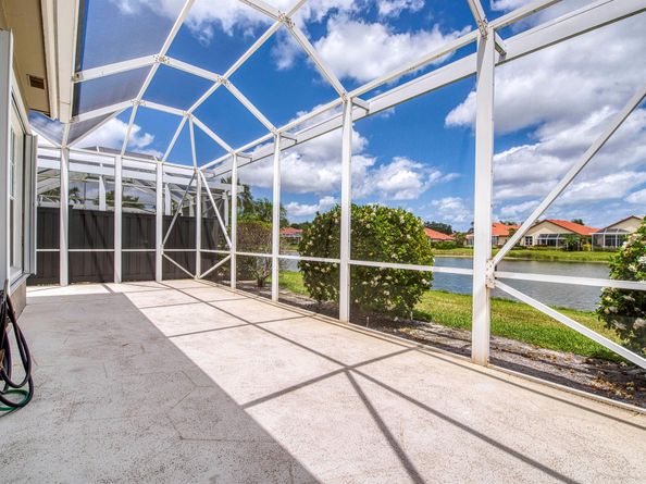 635 Masters Way, Palm Beach Gardens FL 33418