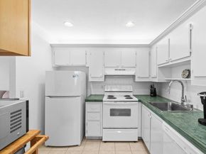 266 Seville L, Delray Beach FL 33446