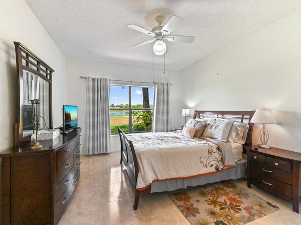 8033 Aberdeen Drive 102, Boynton Beach FL 33472