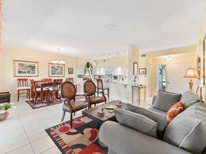 8033 Aberdeen Drive 102, Boynton Beach FL 33472