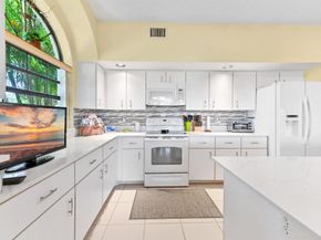 8033 Aberdeen Drive 102, Boynton Beach FL 33472