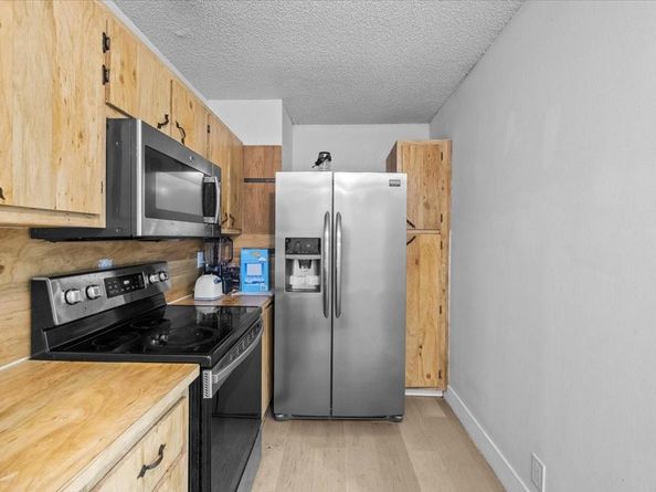 8337 NW 37th Pl 8337, Sunrise FL 33351