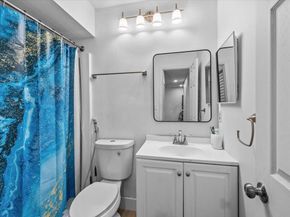 8337 NW 37th Pl 8337, Sunrise FL 33351