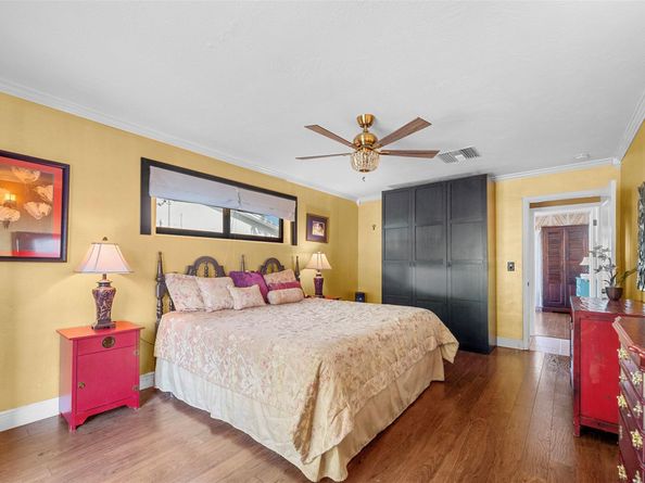 4300 NW 7th Ct, Plantation FL 33317