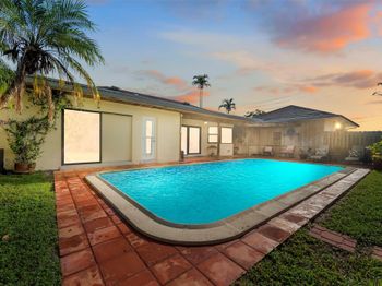 4300 NW 7th Ct