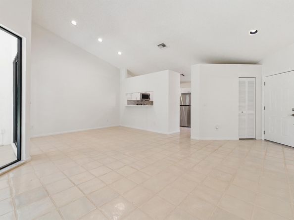 7219 Le Chalet Boulevard, Boynton Beach FL 33472