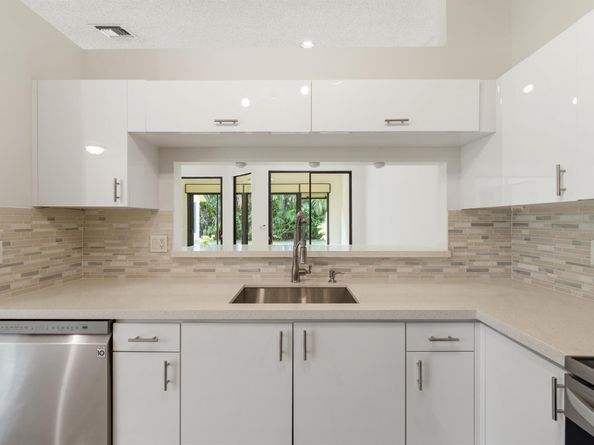 7219 Le Chalet Boulevard, Boynton Beach FL 33472