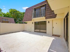 7205 72nd Way, West Palm Beach FL 33407