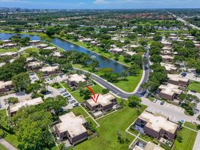 7205 72nd Way, West Palm Beach FL 33407
