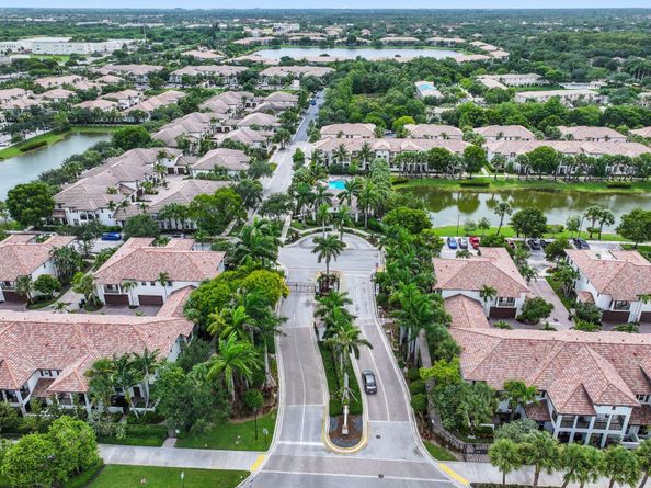 4501 Mimosa Terrace 1404, Coconut Creek FL 33073