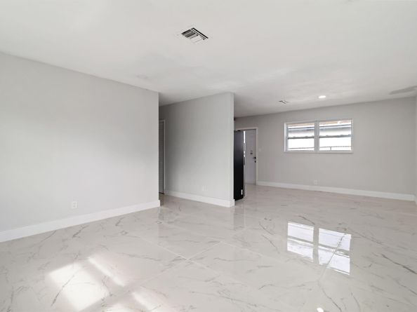 2844 NW 8 Street, Fort Lauderdale FL 33311