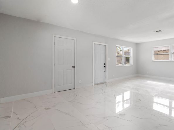 2844 NW 8 Street, Fort Lauderdale FL 33311