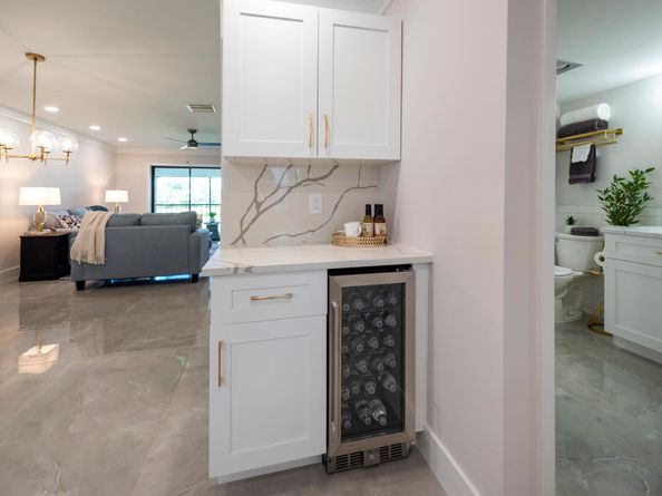 7920 Eastlake Drive 19F, Boca Raton FL 33433