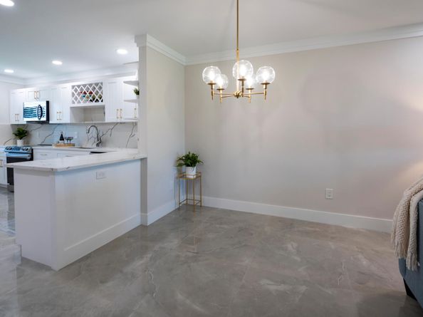 7920 Eastlake Drive 19F, Boca Raton FL 33433