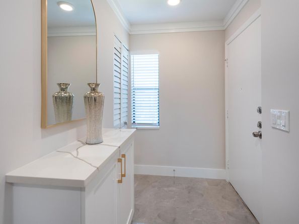 7920 Eastlake Drive 19F, Boca Raton FL 33433